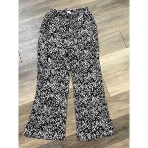 Paper Crane Black White Floral Wide Leg Pants Women’s Medium